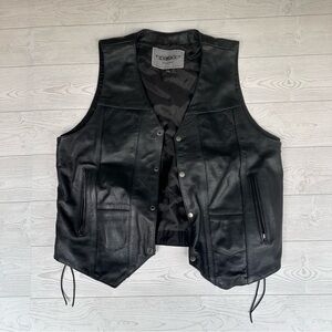UNIK Premium Men’s Black Leather Biker Vest Snap Buttoned - 8 Pockets | Size 2XL